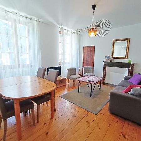 Appartement Le Petit Cerf, T3, Wifi, Cave à Bagnères-de-Luchon Extérieur photo
