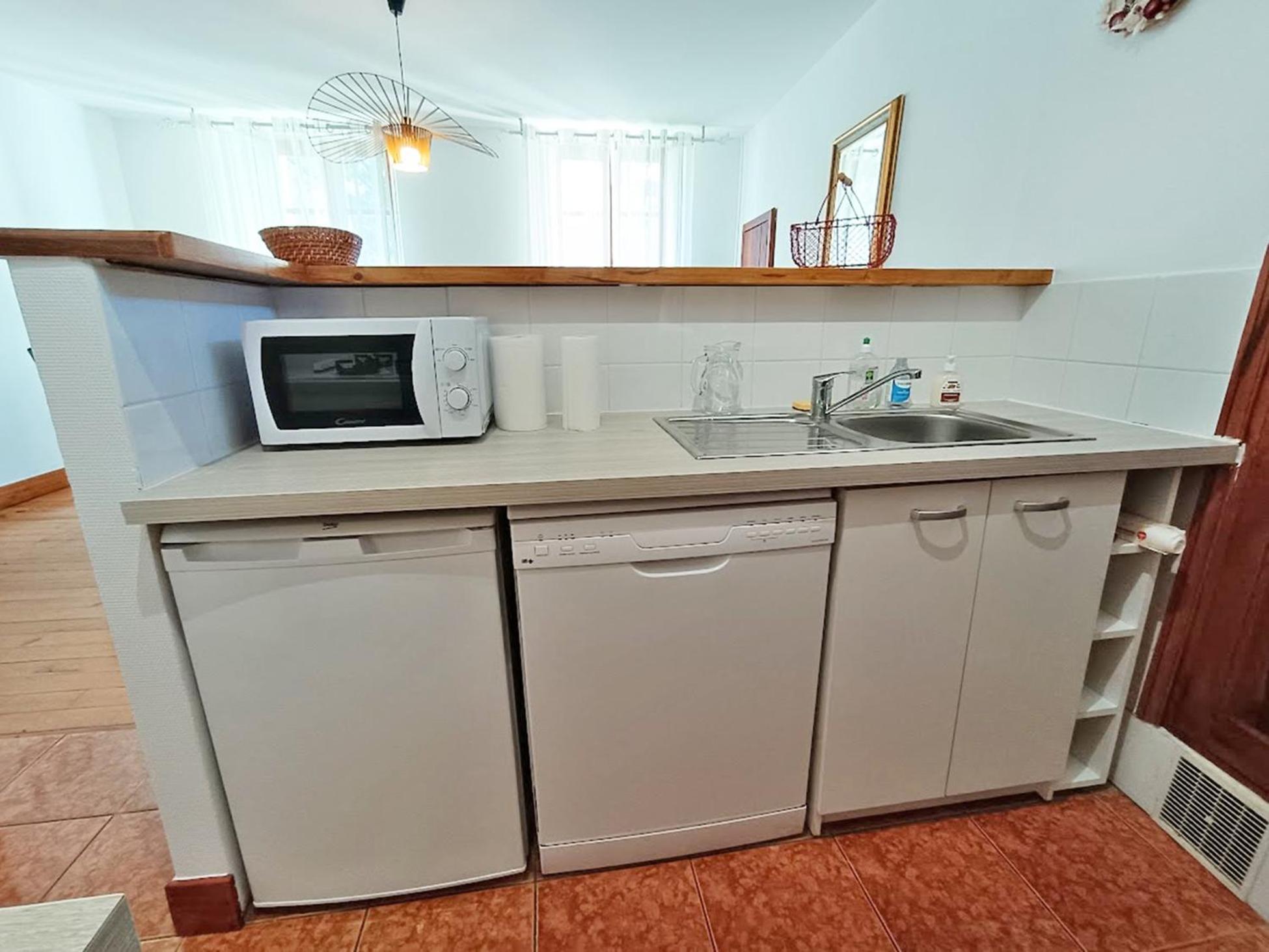 Appartement Le Petit Cerf, T3, Wifi, Cave à Bagnères-de-Luchon Extérieur photo
